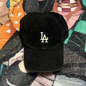 MLB Cooperstown Collection Los Angeles Dodgers Black Corduroy Hat OSFM